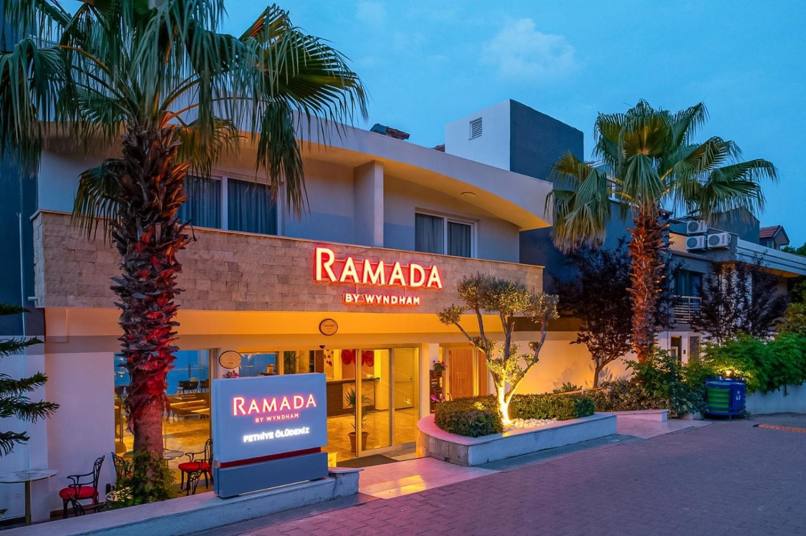 Ramada By Wyndham Fethiye Oludeniz Adult Only Hotel Exterior foto