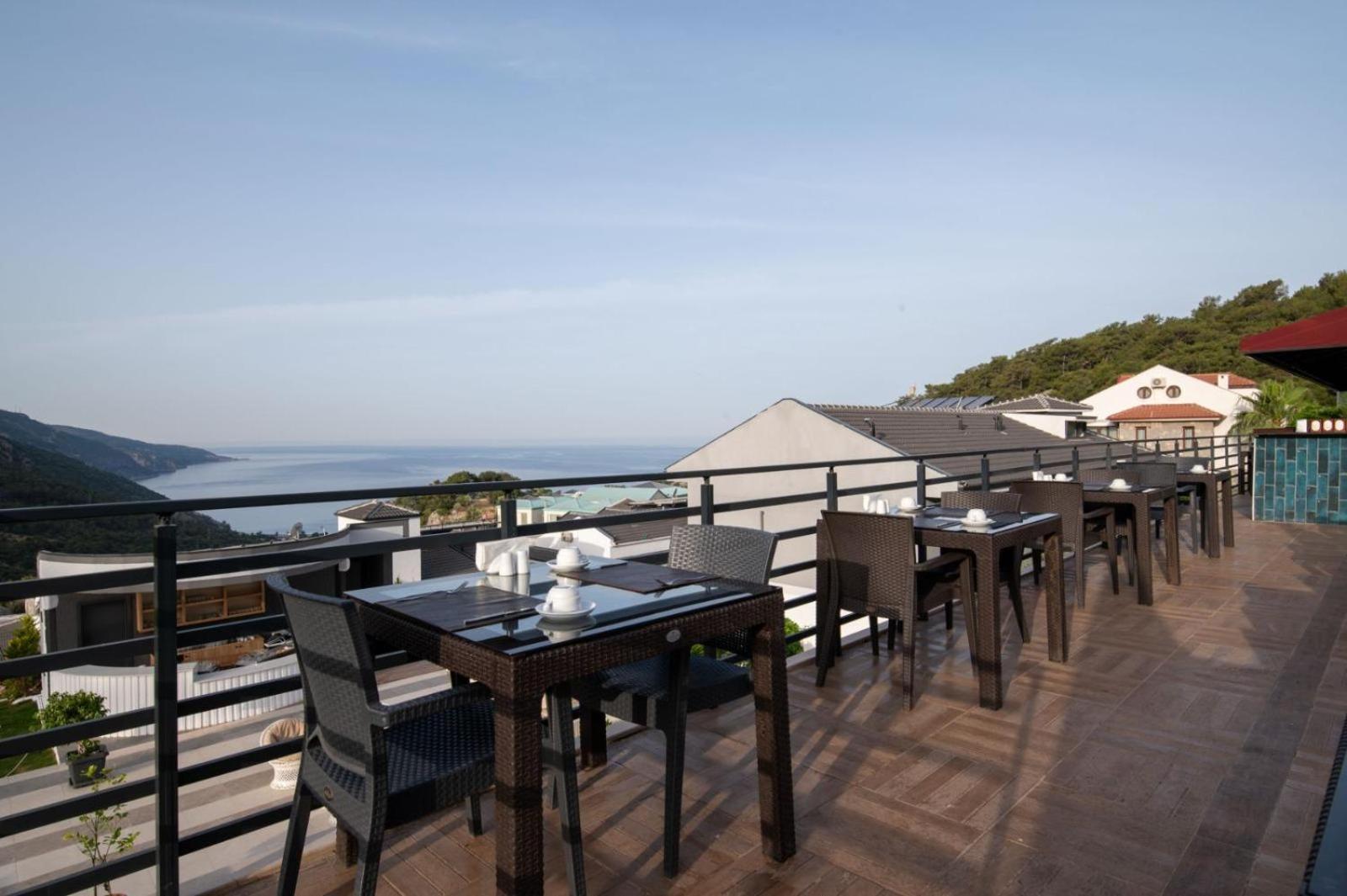 Ramada By Wyndham Fethiye Oludeniz Adult Only Hotel Exterior foto
