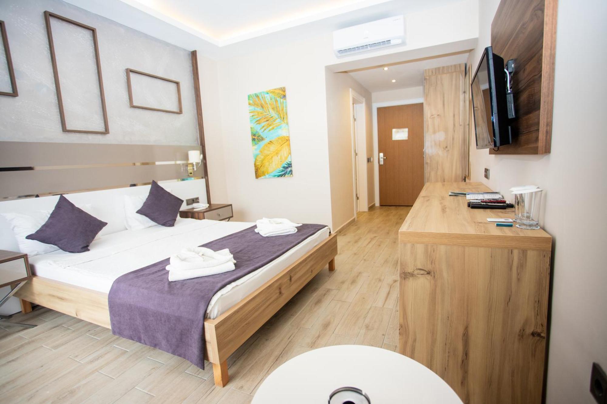 Ramada By Wyndham Fethiye Oludeniz Adult Only Hotel Exterior foto