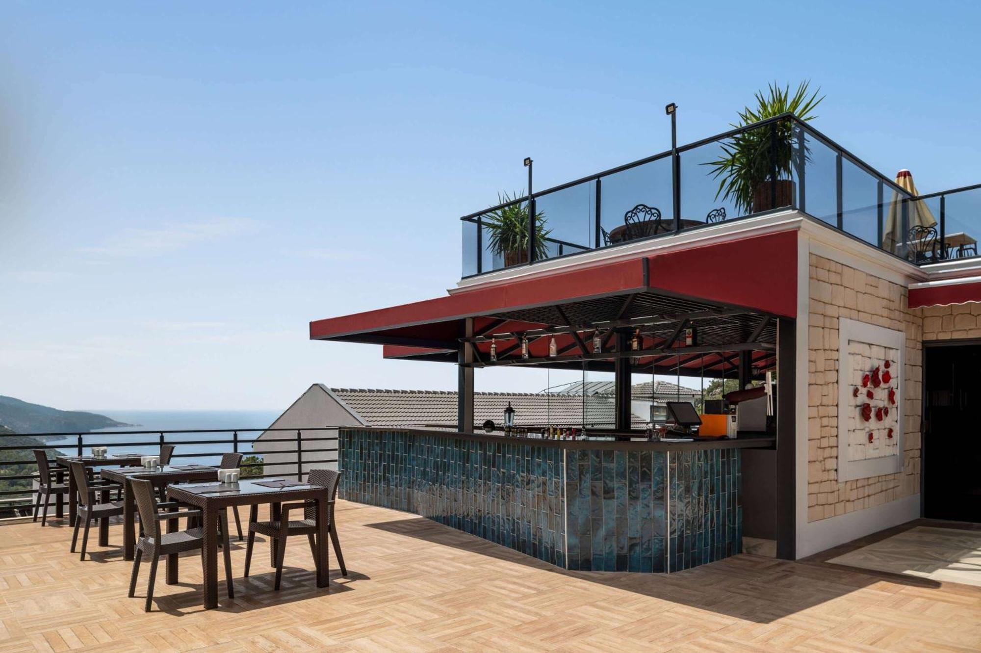 Ramada By Wyndham Fethiye Oludeniz Adult Only Hotel Exterior foto