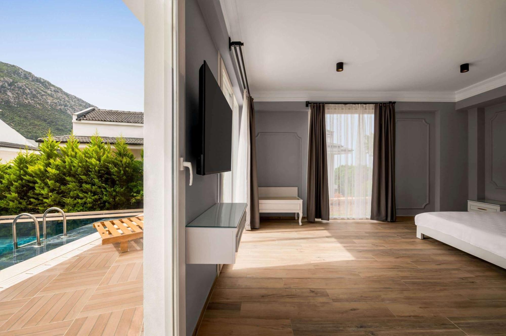 Ramada By Wyndham Fethiye Oludeniz Adult Only Hotel Exterior foto